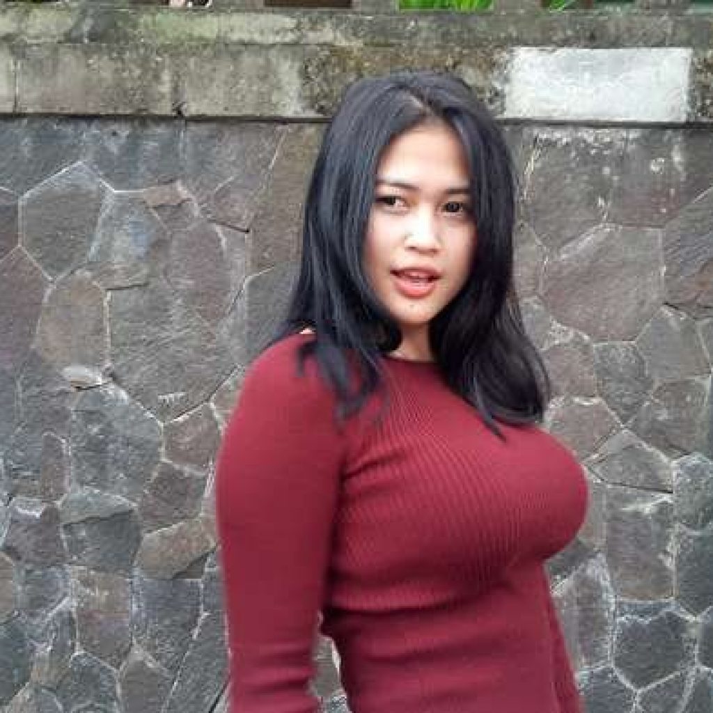 Suami Ovi Sovianti Tak Terlalu Peduli Dengan Bentuk Tubuh Istrinya