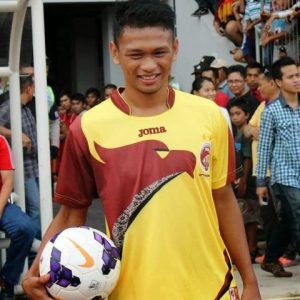 Momen Libur Kompetisi, Risky Striker Sriwijaya FC Fokus Rawat Istri dan Jaga Kebugaran