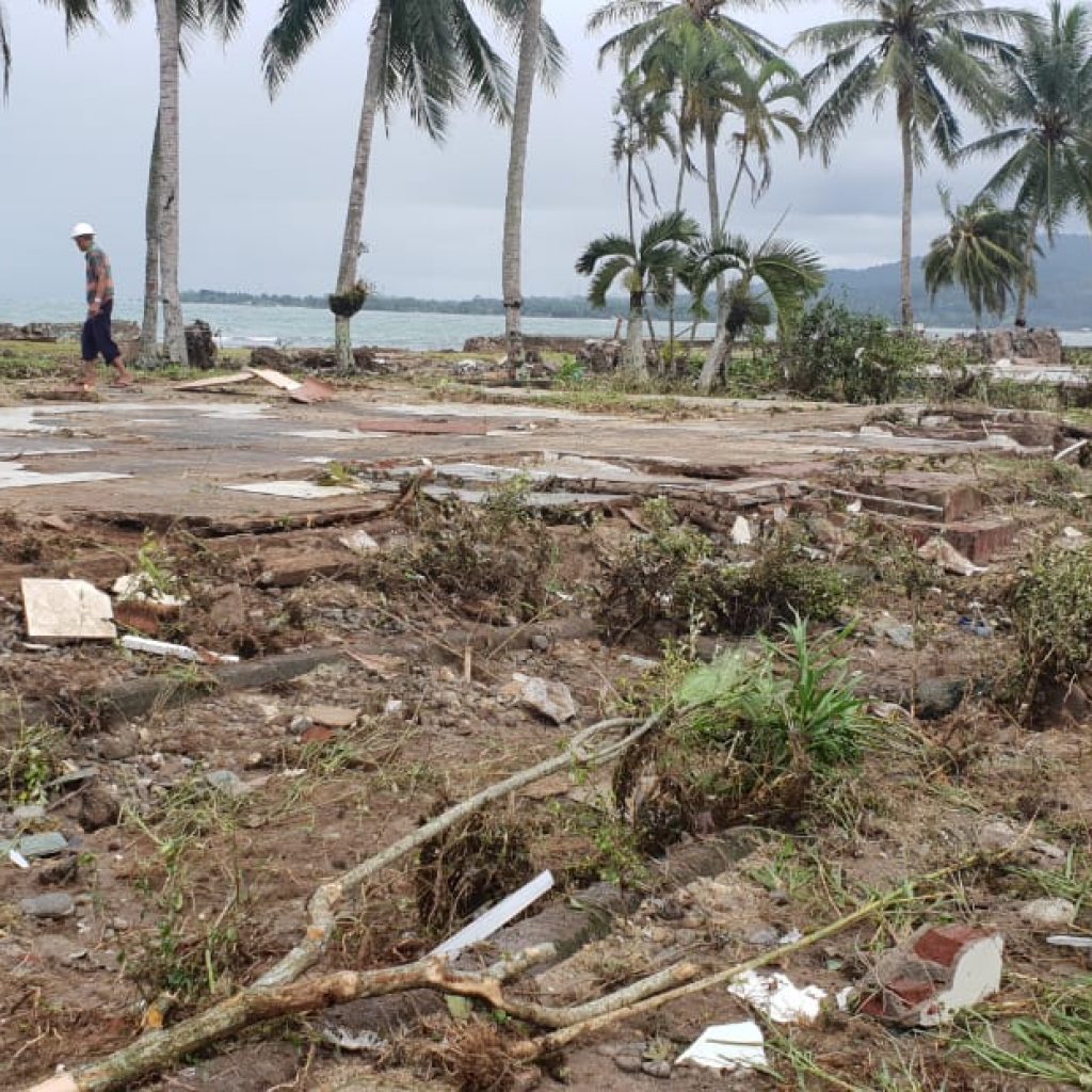 Korban Tsunami Selat Sunda Terus Bertambah: 222 Orang Meninggal Dunia, 843 Orang Luka-Luka, dan 28 Orang Hilang