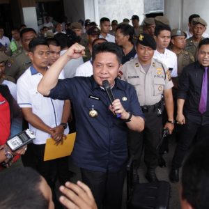 Pastikan Atlet Tetap Latihan, Herman Deru Langsung Telpon Dirut JSC