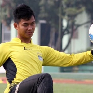 Dikri Yusron Siap Gantikan Posisi Teja Paku Alam di Sriwijaya FC