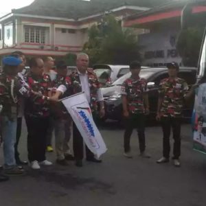 Pemda Lepas Keberangkatan LMP Lahat Bantu Korban Tsunami Selat Sunda