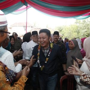 Kunker ke Desa Panang Jaya, Herman Deru Bangun SMK dan Pesantren