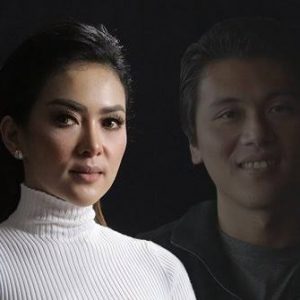 Reino Barack Nyatakan Cinta ke Syahrini di Depan Publik