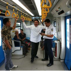 Herman Deru Bakal Keluarkan Kebijakan Untuk Tingkatkan Penumpang LRT