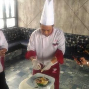 Sambut Hari Pers Nasional The Zuri Hotel Adakan Pers Cooking Competition
