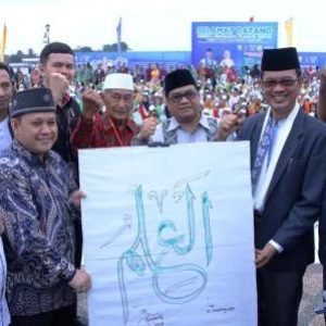 Tilawatil Qur’an Tingkat Pelajar Palembang Pecahkan Rekor Muri 