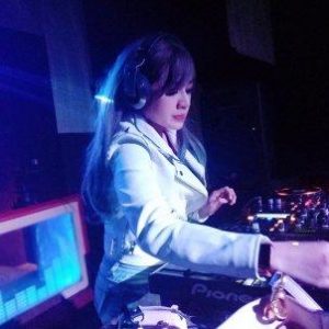Dengan Musiknya, DJ Anna Afni Gelitik Clubers Center Stage Palembang Bergoyang
