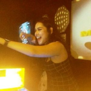 Barbie Anggie Asik Nge DJ Sambil Live Streaming Bigo