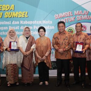 Herman Deru Luncurkan Program Satu Kabupaten Satu URC Ambulance Motor 119