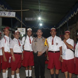 Gunakan Seragam Sekolah, Petugas KPPS  Himbau Masyarakat Gandus, Jangan Golput