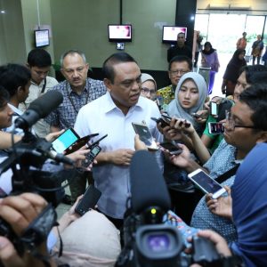 Menteri PANRB: ASN Jangan Masuk Hiruk Pikuk Politik