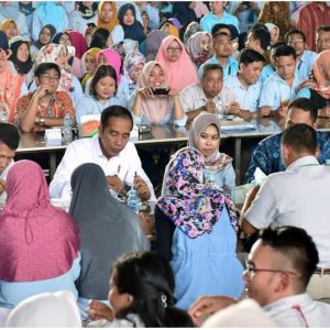 Presiden Joko Widodo Berharap May Day Besok Berlangsung Kondusif