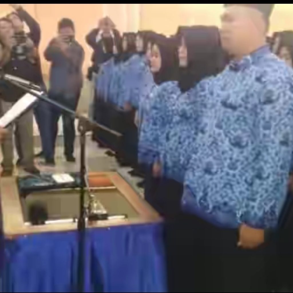 Wakil Bupati Lahat Ambil Sumpah 110 Pejabat