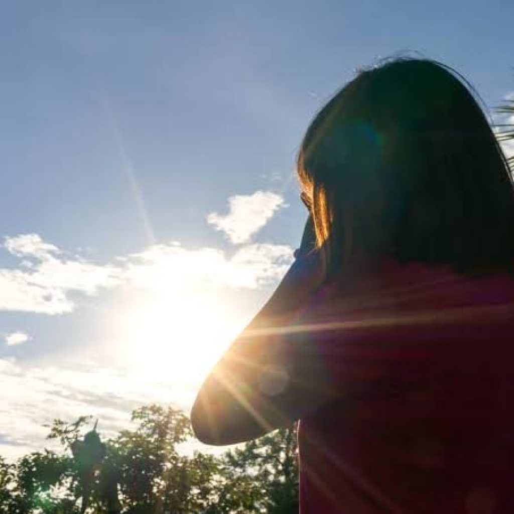 Bukan Hanya Bikin Gelap, Ternyata Ada 6 Efek  Bahaya Sinar Matahari bagi Tubuh, Awas Bisa Kena Kanker