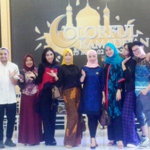 PIM Gelar Midnight Sale & Fashion Show