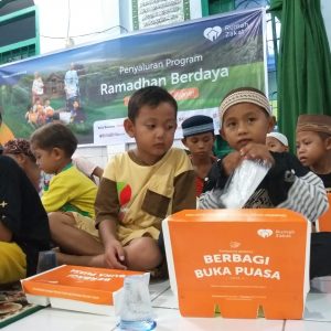 Peduli Korban Kebakaran, Rumah Zakat bersama Kordanews.com Salurkan Bantuan