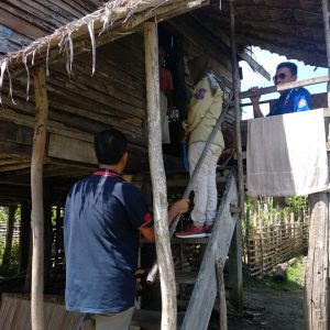 Respon Cepat, Dinsos dan Camat Lais Sambangi Rumah Mak Tua dan Jamidin