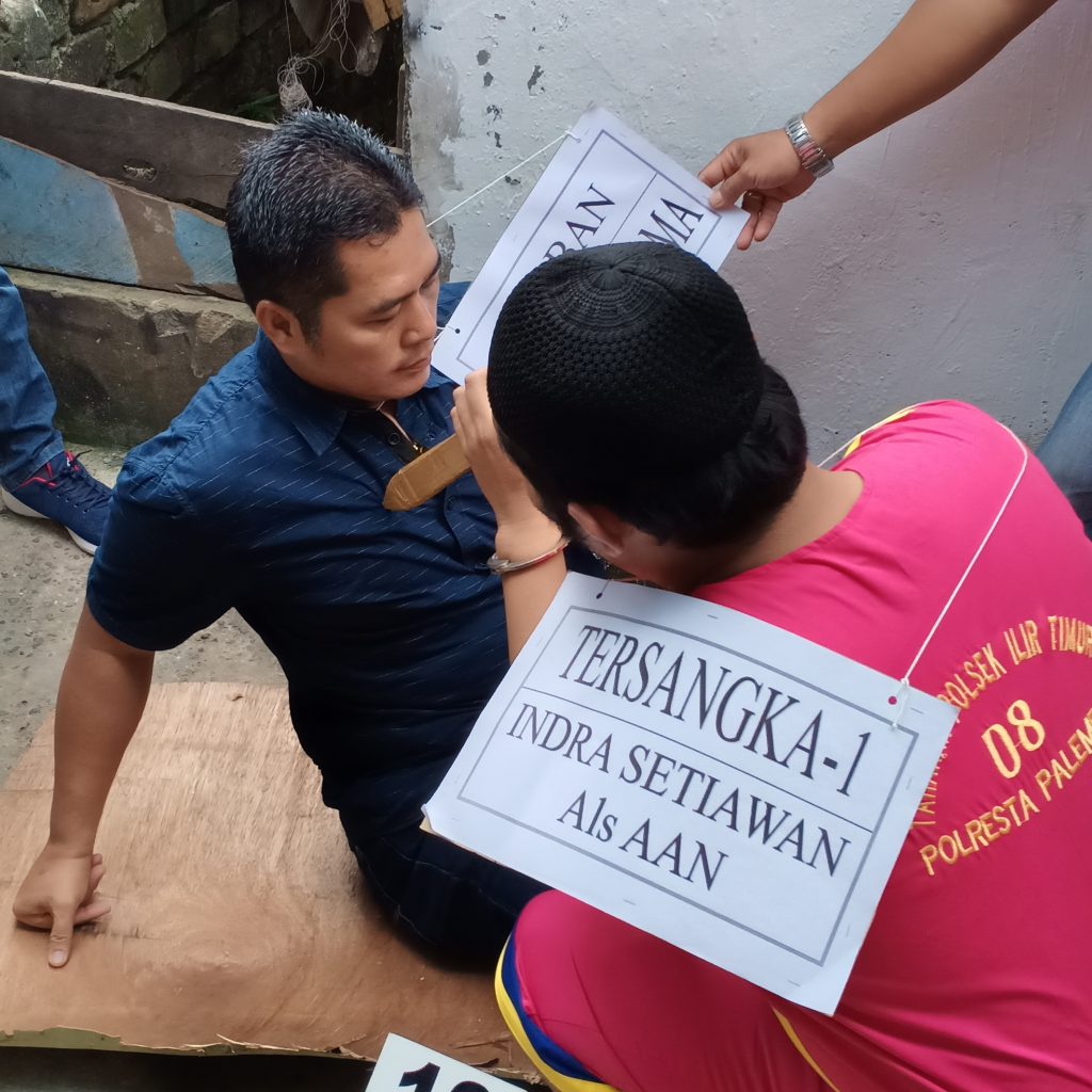 Polsek IT I Palembang, Lakukan Rekonstruksi Pembunuhan Terhadap Nico