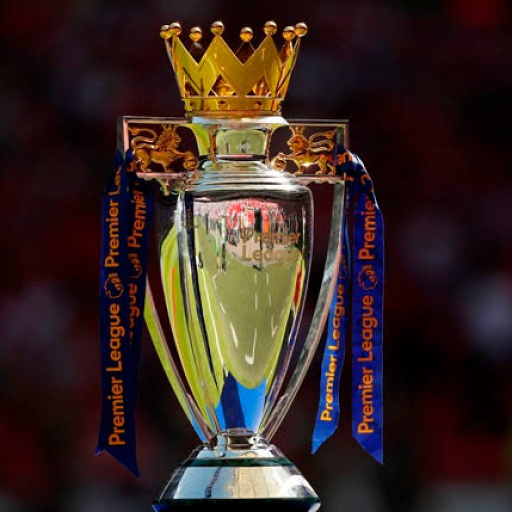 Pekan Terakhir, Dua Trofi Liga Inggris Telah Disiapkan