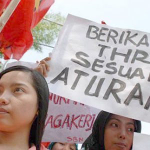 Minta Gubernur Mengawasi, Menaker Terbitkan Aturan Perhitungan THR Pekerja Perusahaan Swasta