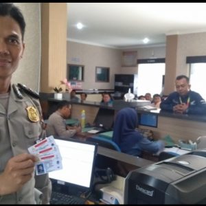 Usai Libur, Masyarakat Serbu Tempat Pembuatan SIM