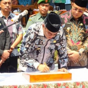 Bupati Muara Enim Resmikan Dua Kecamatan Baru
