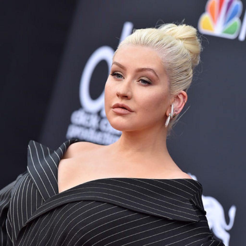 Christina Aguilera Kenang 20 Tahun ‘Genie in a Bottle’