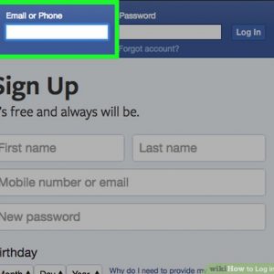Menkominfo Surati Bos Facebook Minta Daftar Akun Pakai Nomor HP