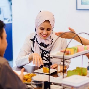 Mempertahankan Pola Makan Sehat di Hari Raya