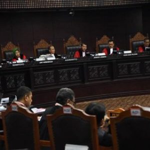 MK Tolak Semua Gugatan Prabowo-Sandiaga