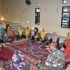 Ibu-Ibu PKK Diminta Bantu dan Sukseskan TMMD Kalikondang