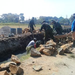 Jelang Pra TMMD, Sejumlah Personil Kodim Demak Mulai Persiapkan Pekerjaan