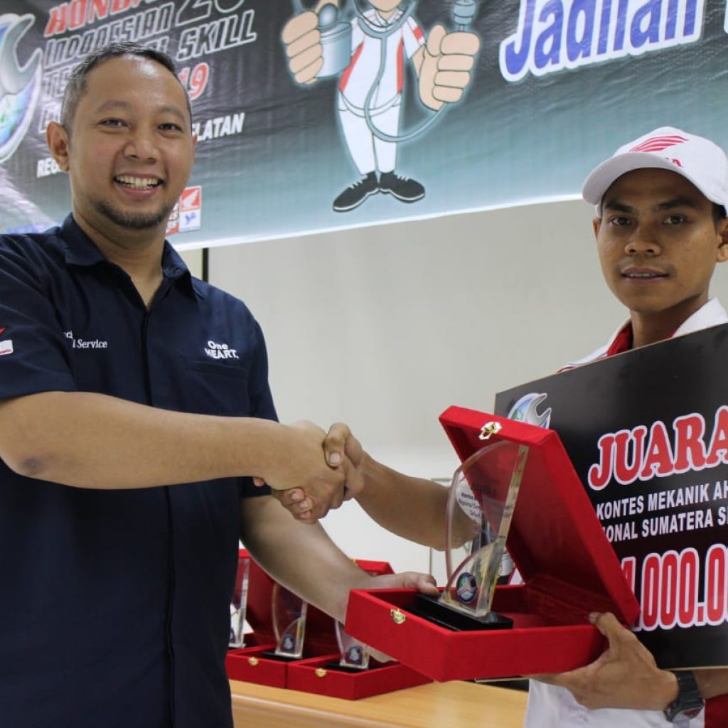 Ronaldo SMKN 2 Palembang Raih Juara 1 Regional Technical Skill Contest 2019