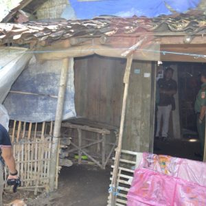 Ini Sosok Warga Yang Rumahnya Akan Direhab TNI