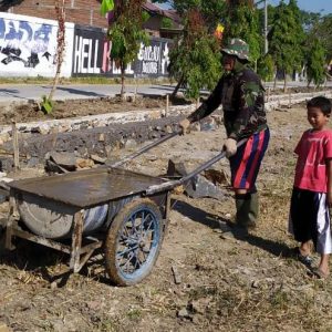 Gunakan Alat Konvensional Untuk Langsir Material TMMD