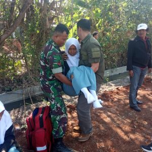 Tim Kesehatan TMMD Kodim 0716/Demak Sigap di Lapangan