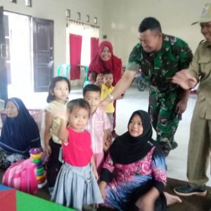 Sukacita Anak-Anak Paud Saat Dekat Dengan Tentara