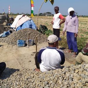 Akhirnya, TNI Mau Tahu Kesulitan Rakyat Kecil