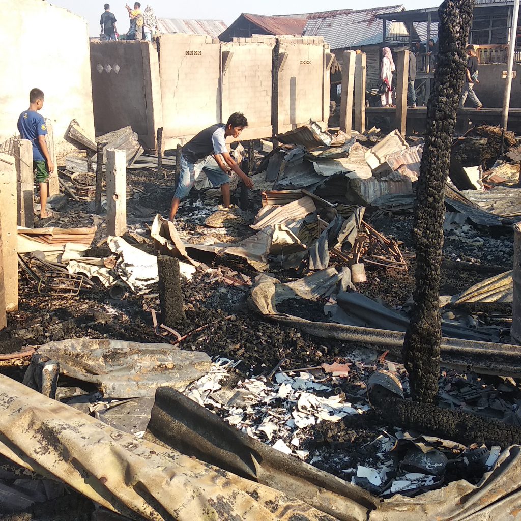 Suryani Bantah, Kebakaran Akibat Kompor Gas Meledak