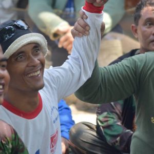 Keakraban Warga dan Satgas TMMD Terus Meningkat