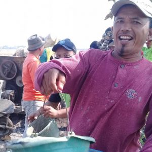 Masyarakat Kalikondang Akan Terus Ikut Bekerja Hingga TMMD Usai