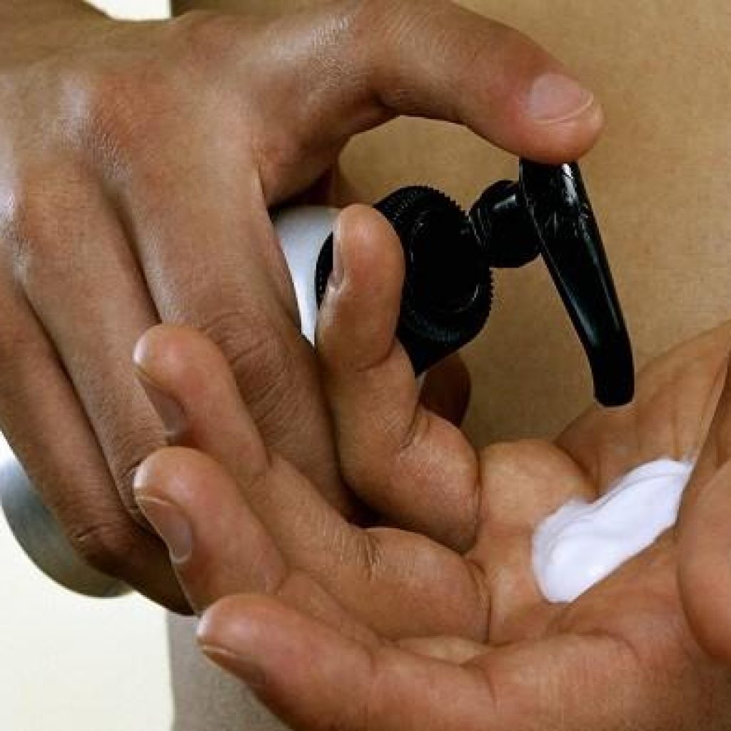 5 Tips Memilih Body Lotion yang Paling Tepat untuk Pria