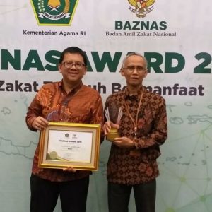 Kumpulkan Zakat, BRI Syariah Raih Penghargaan