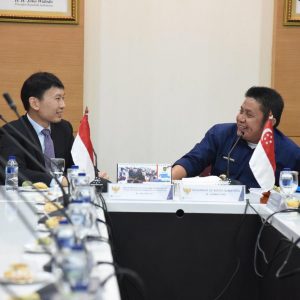 Bertemu Senior Menteri Singapura, Gubernur Sumsel Diundang Nonton F1 dan Ngobrol Soal Asap