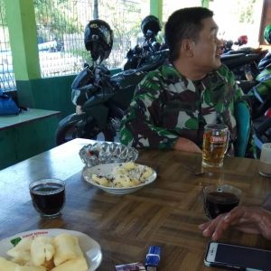 Camilan Khas Kalikondang Kenangan Bagi Satgas TMMD