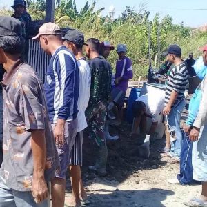 Antusias Warga Hantarkan Kesuksesan TMMD Kalikondang