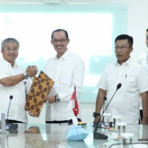 PLTS Sukawinatan Adakan MoU Antara Ditjen EBTKE DenganPemkot Palembang dan PT NW Resources