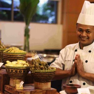 Ingin Coba Menu Angkringan di Hotel, Yuk Datang Aja ke Hotel Aryaduta Palembang