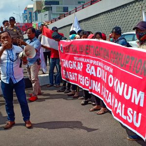 Diduga Gunakan Ijazah Palsu, Anggota DPRD Terpilih OI Dilaporkan